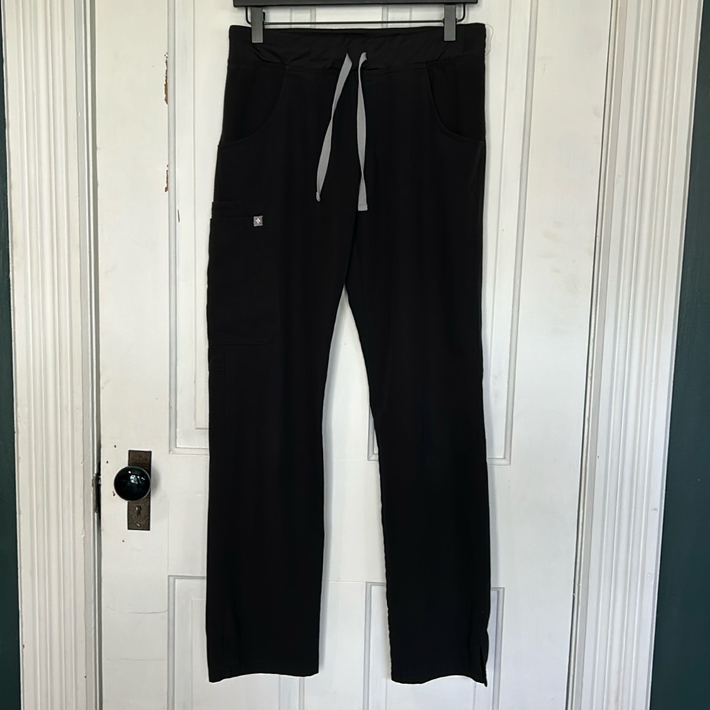 Figs women’s small regular Kade black scrub pants